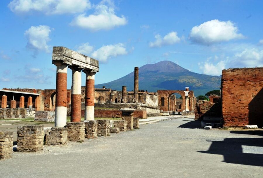From Naples: Private Transfer to Positano with Pompeii Stop - Why This Naples to Positano Transfer Works
