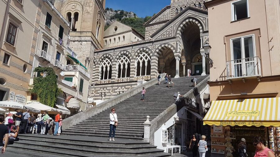 From Naples: Sorrento, Positano, Amalfi and Ravello Tour - Four Amalfi Coast towns from Naples in one day