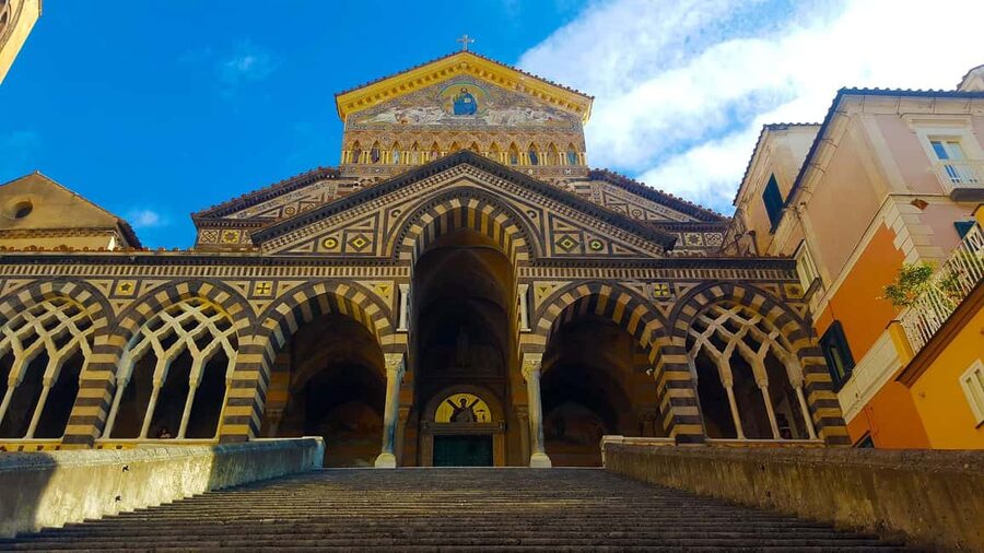 From Naples: Sorrento, Positano, and the Amalfi Coast Tour - What the guide and driver add