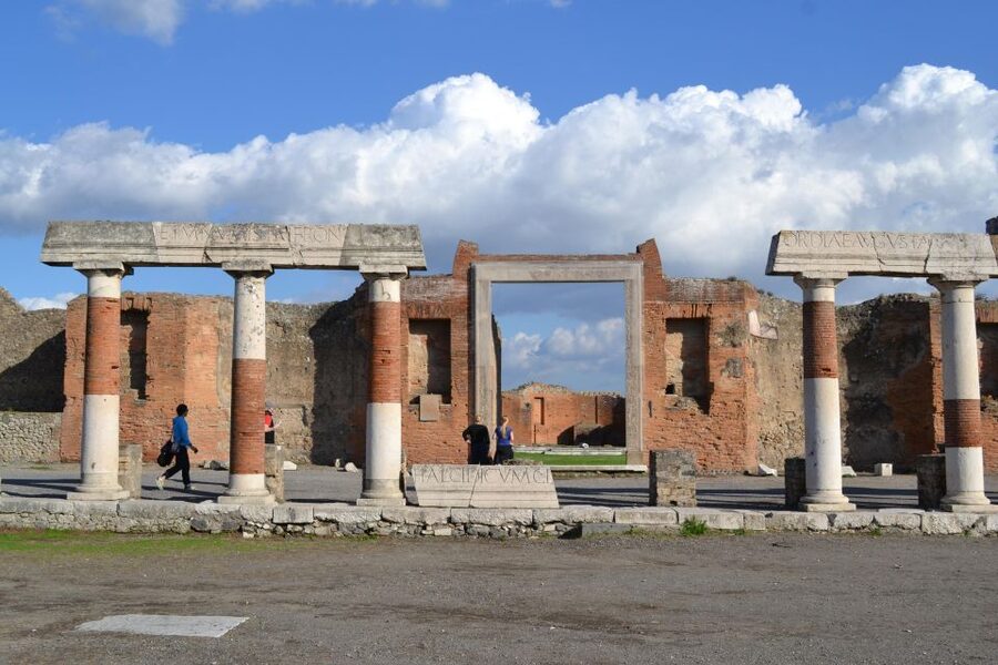 From Naples: Transfer to Positano with Pompeii Guided Tour - What the drive to Positano adds