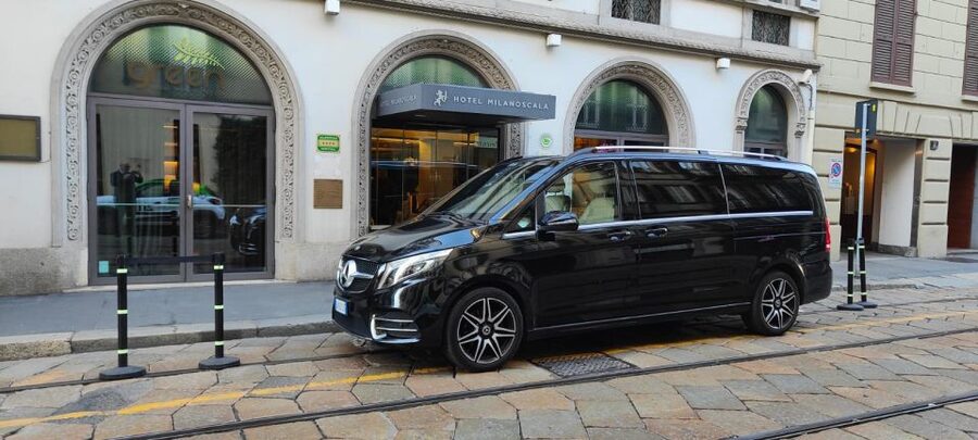 From Naples: Transport to Sorrento with Stop in Pompeii - Private transport versus public transport