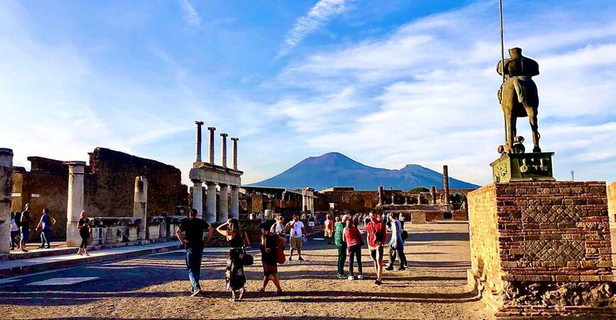 From Positano: Pompeii and Vesuvius Guided Tour - Why Pompeii is the heart of this day