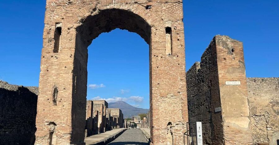 From Rome: Full Day Pompeii and Naples Tour - Key points at a glance