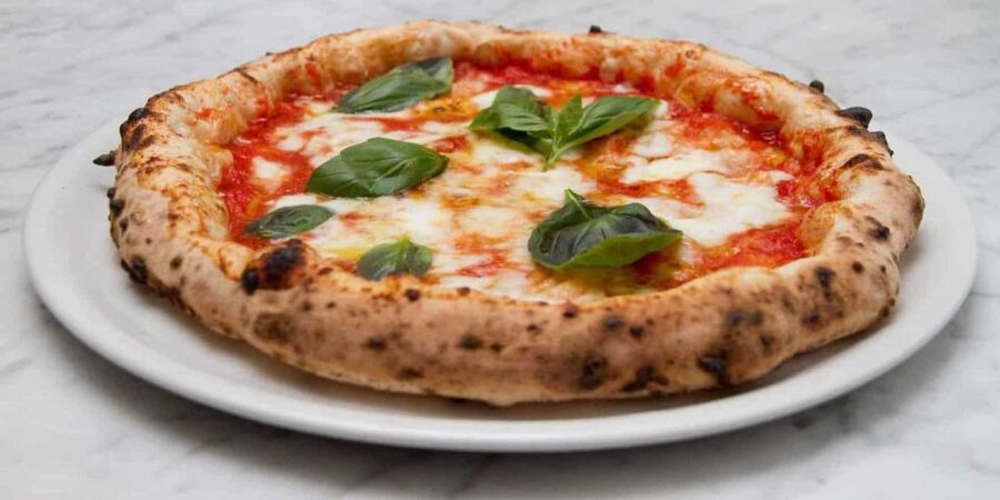 From Rome: Full Day Pompeii and Naples Tour - Piazza del Plebiscito and Naples landmarks