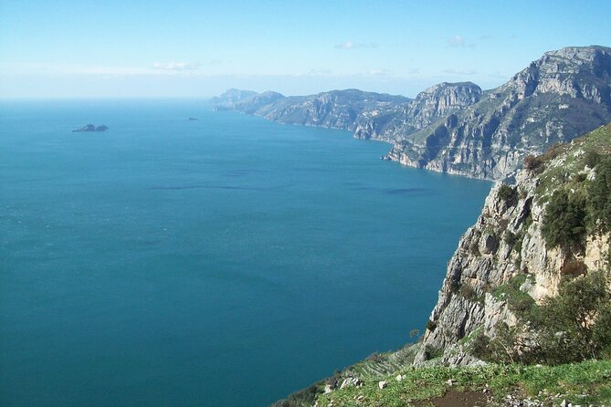 Full-Day Boat Tour in Sorrento and Amalfi Coast from Naples - Li Galli, Nerano, and the first coastal views