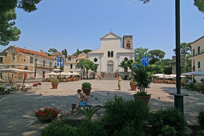 Grand Tour of 10 hours: Amalfi coast, Sorrento & Pompeii ruins - One long day from Naples to the Amalfi Coast