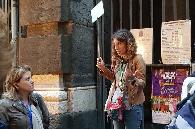 Guide tour in Naples downtown with an art expert - San Gregorio Armeno and Naples’ nativity tradition