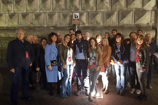 Guide tour in Naples downtown with an art expert - How the private format changes the experience
