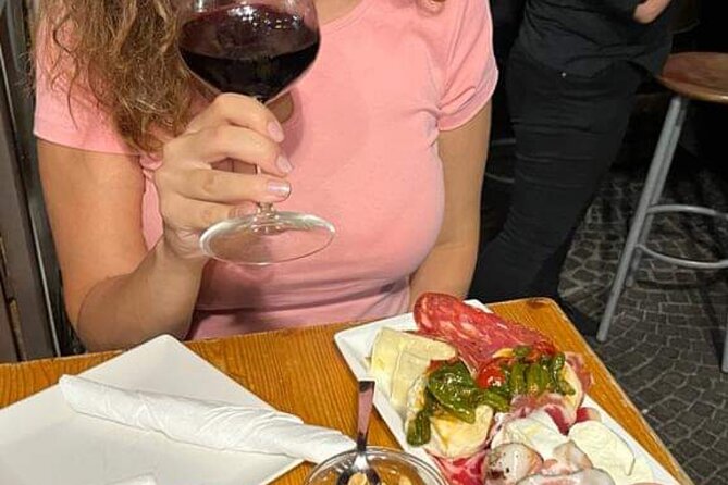 Guided, FUN Wine Tasting with Trivia Games, Napoli - Bruschetta, mozzarella, vegetables, and local pairing