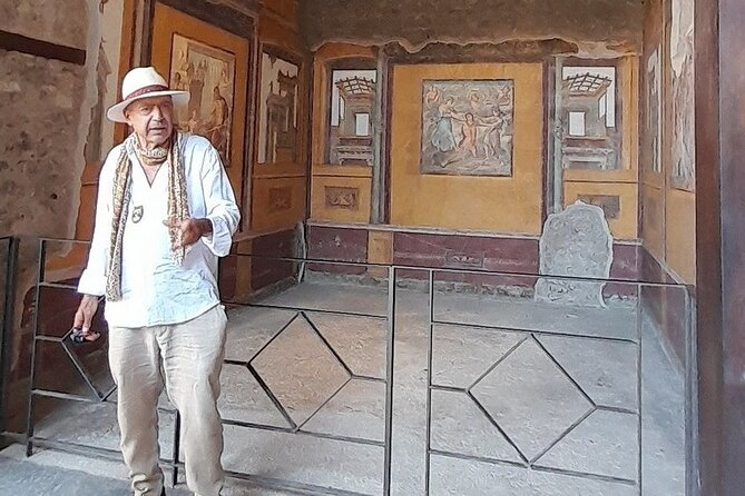 Guided Tours of Pompeii Excavations Historical and Cultural Itineraries - Forum baths and the ancient spa experience