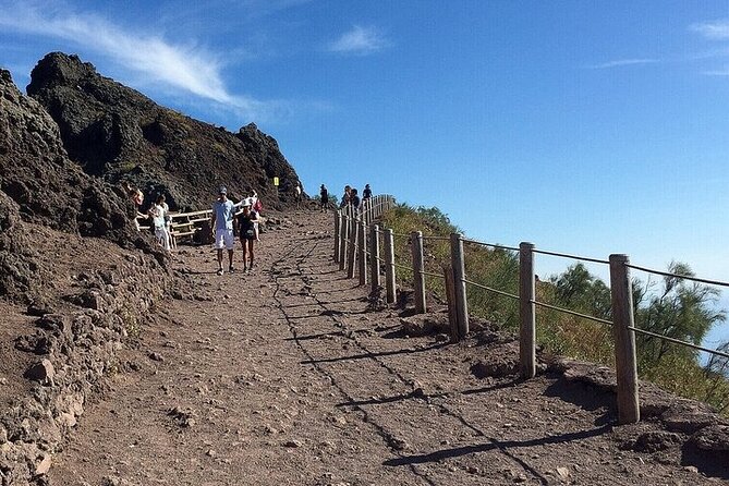 Half-Day Vesuvius Drive and Summit Hike from Naples with Lunch - Why this half-day trip works from Naples