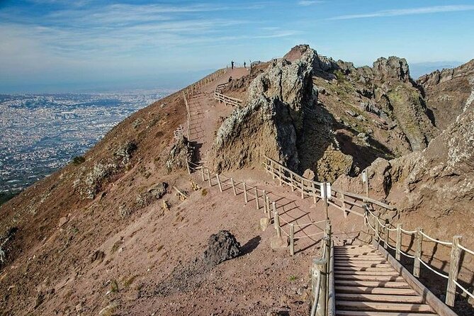 Half-Day Vesuvius Drive and Summit Hike from Naples with Lunch - Lunch near Pompeii after the final pickup