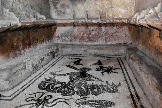 Herculaneum Private Tour with an Expert Archaeologist - Who gets the best value from the $336.07 price