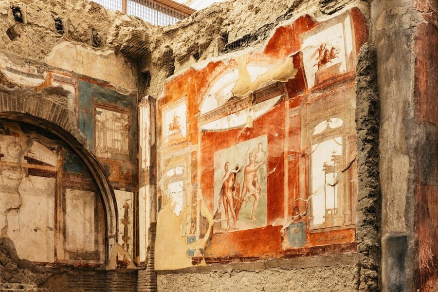 Herculaneum: Skip-the-Line Guided Tour with Archaeologist - Why Herculaneum feels different from Pompeii