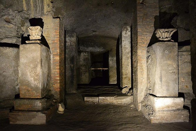Herculaneum walking tour with a professional Guide - Why Herculaneum feels different from Pompeii