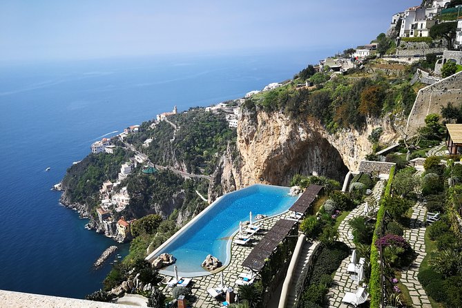 Minivan Tour | Amalfi Ravello and Pompeii with driver - Why the private minivan format matters