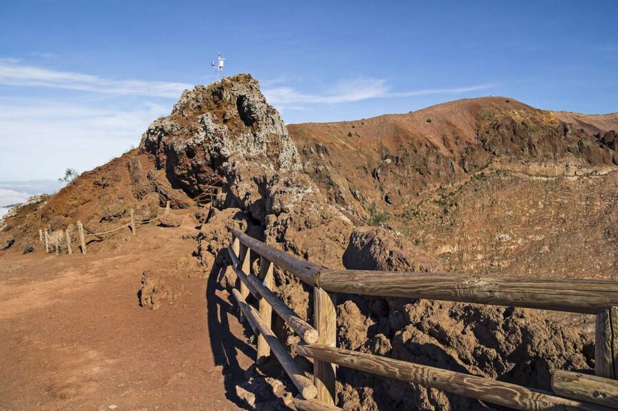 Mount Vesuvius: Skip-the-Line Ticket and Smart Digital Guide - What this Vesuvius experience actually includes
