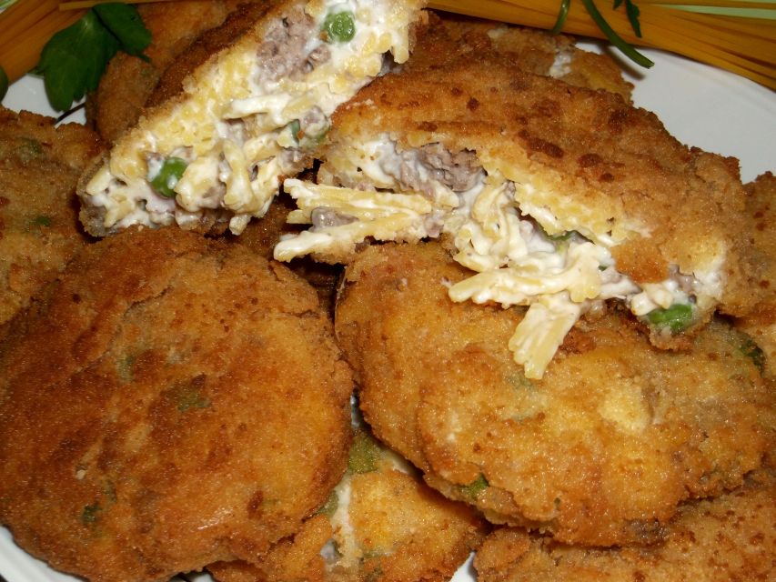 Naples: 2-Hour Walking Tour w/ Food Tasting Experience - Timing, meeting details, and planning tips