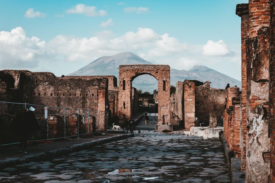 Naples: 3-Day Pass, Pompeii, & Archeological Museum Included - Herculaneum offers a smaller, tighter visit
