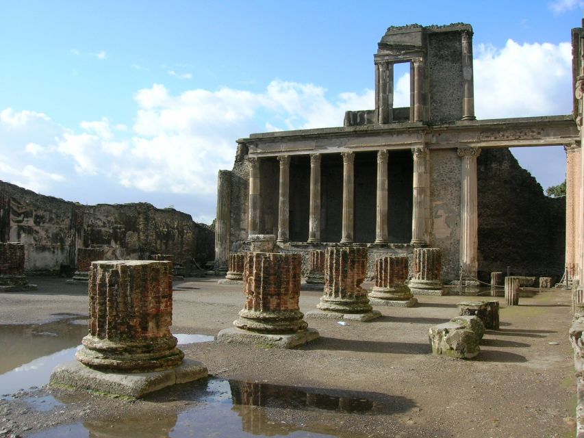 Naples: 3-Day Pass, Pompeii, & Archeological Museum Included - MANN puts the ancient finds indoors