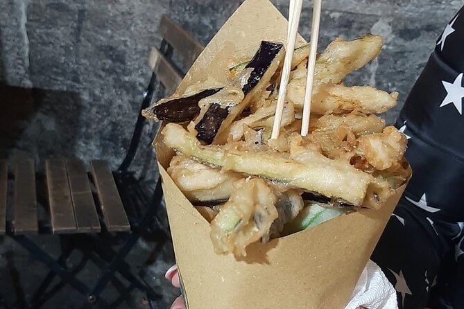 Naples as a local - Authentic Street Food Tour - Cuoppo and Naples’ love of fried food