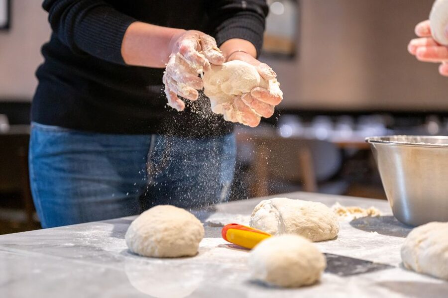 Naples: Authentic Neapolitan Pizza Making Class - What the two-hour pizza class is really like