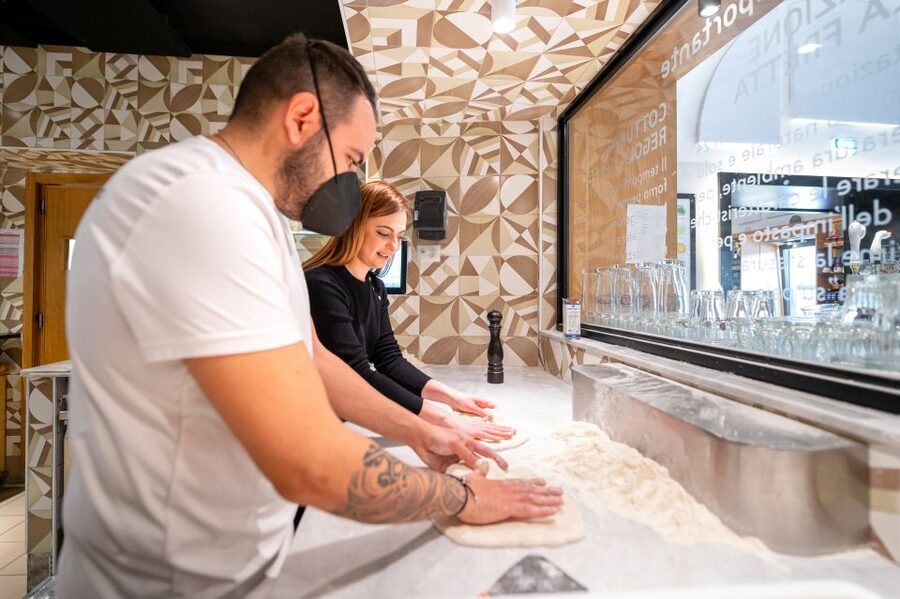 Naples: Authentic Neapolitan Pizza Making Class - Should you book the Naples pizza class?