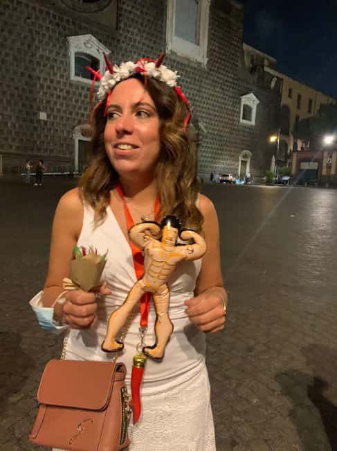Naples: Bachelorette Party with Insolitaguida - Key points at a glance