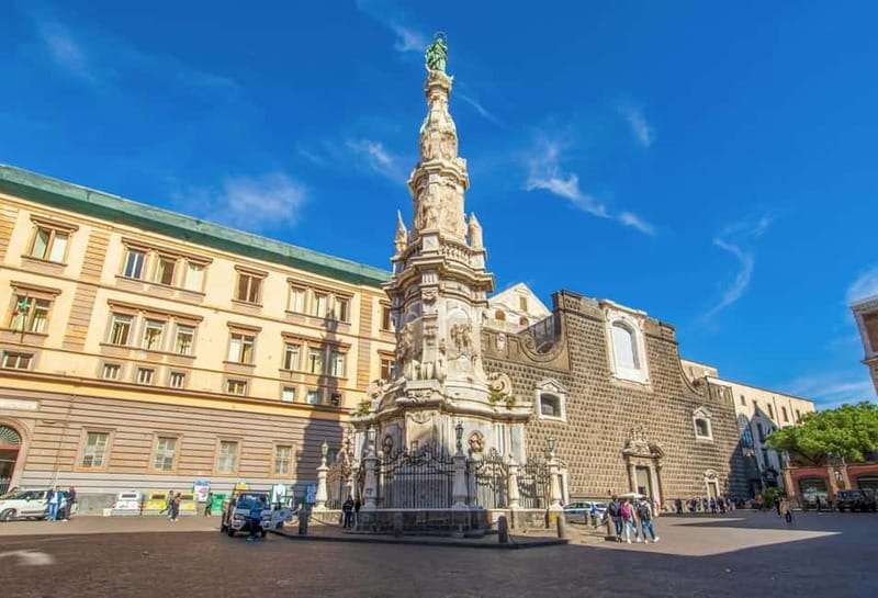 Naples behind the scene walking guided tour - Via dei Tribunali and the beliefs of old Naples