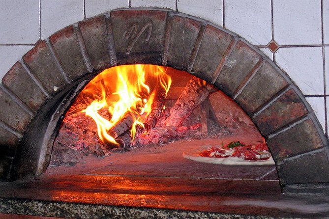 Naples by Night Tour Including Pizza Dinner - How much value do you get for $92.52?