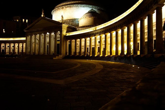 Naples by Night Tour Including Pizza Dinner - Piazza del Plebiscito and Naples’ grand center