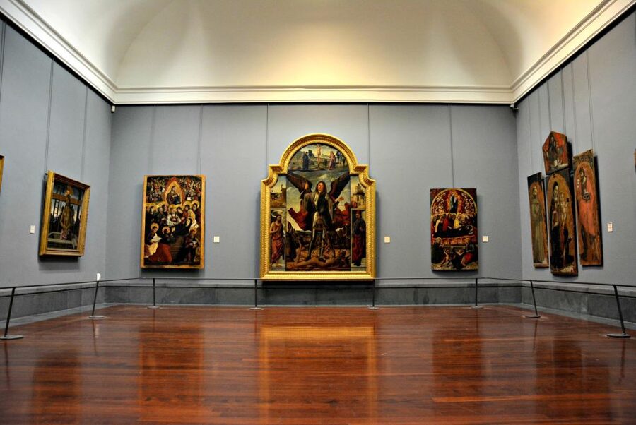 Naples: Capodimonte Museum small group tour - Why Capodimonte deserves two hours