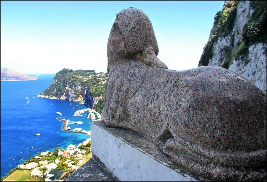 Naples: Capri Transfer with Island Boat Tour and Free Time - Capri from the water, not just from the Piazzetta