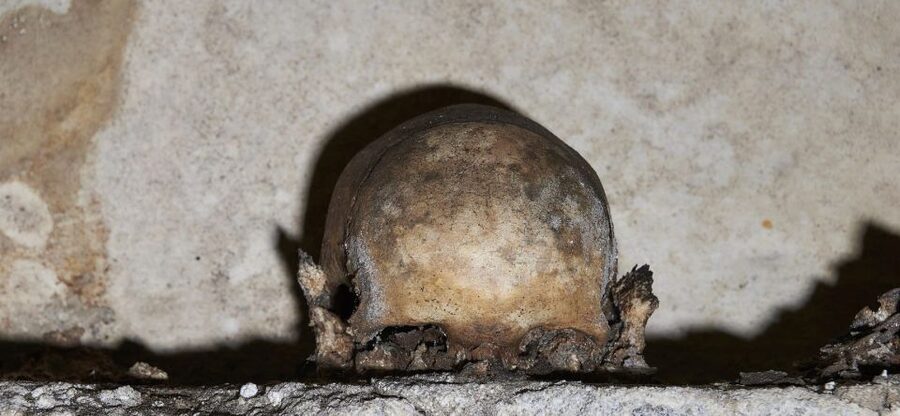 Naples: City and Lapis Museum Tour with an Archaeologist - Going down through Santa Maria Maggiore