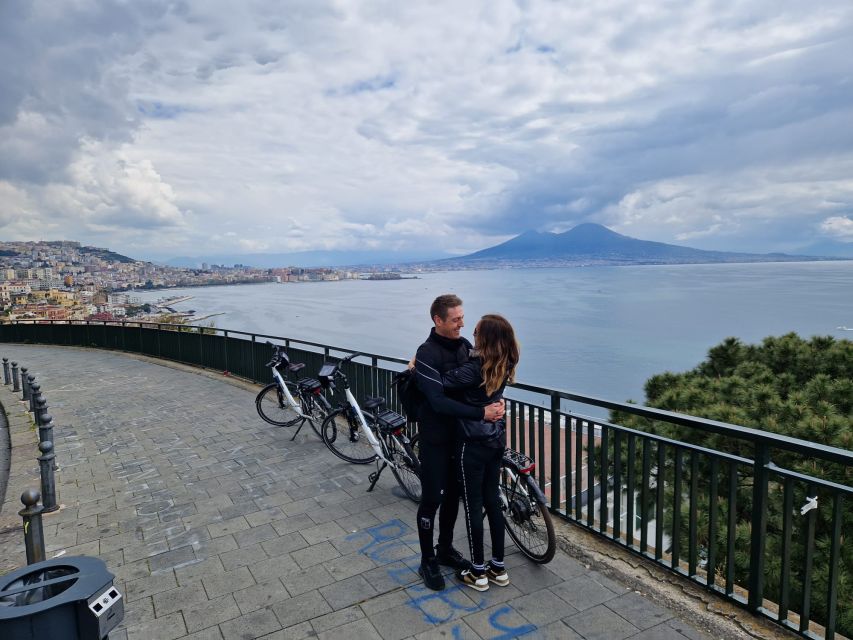 Naples: City Highlights Guided Bike Tour - Why a bike works so well in Naples