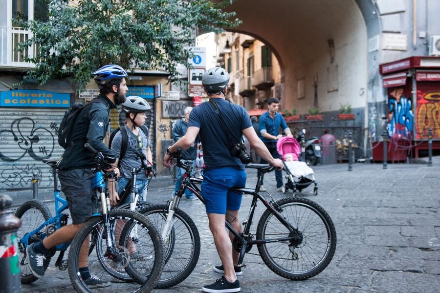 Naples: City Highlights Guided Bike Tour - What the guides add