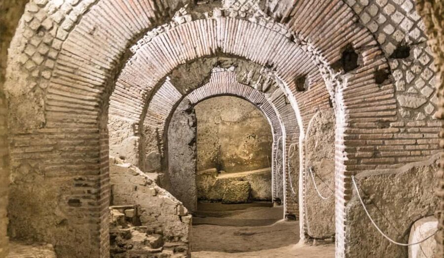 Naples: City Walking Tour w/ Underground Roman Ruins Ticket - Starting at Piazza Municipio