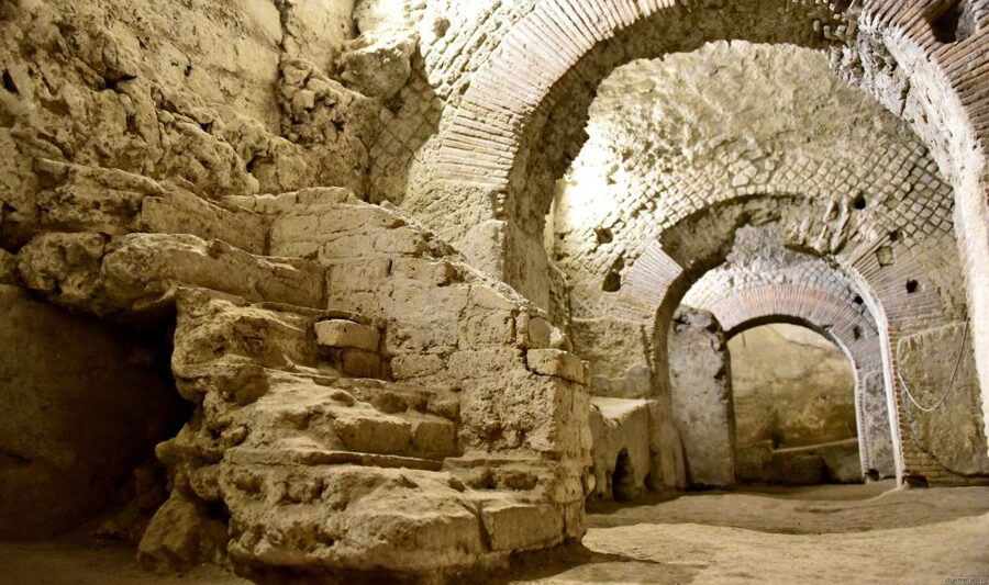 Naples: City Walking Tour w/ Underground Roman Ruins Ticket - From Santa Chiara to the narrow lanes of Spaccanapoli