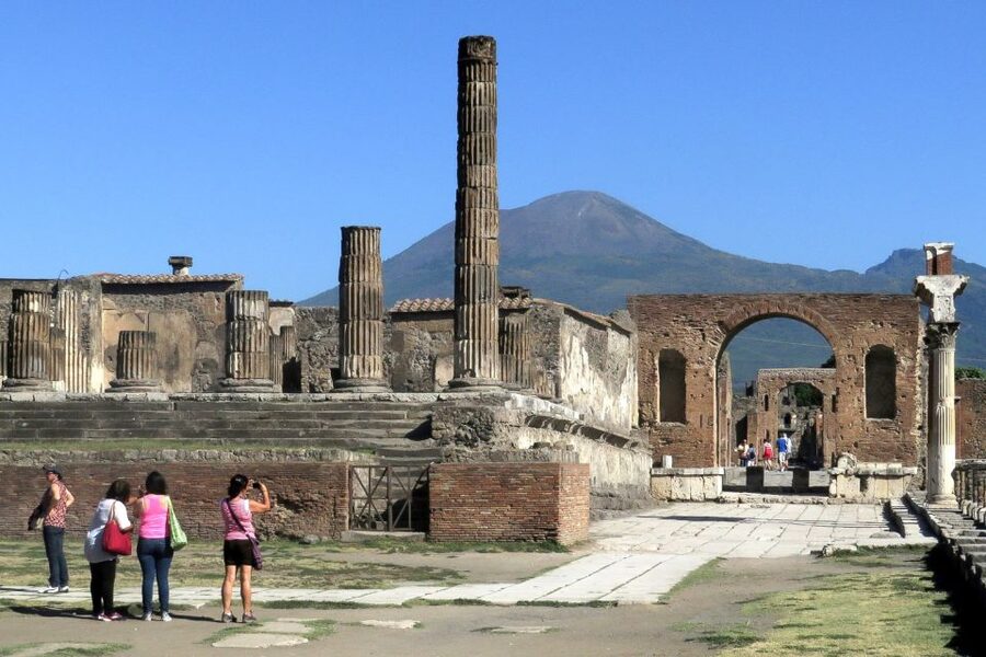 Naples: Day Trip to Pompeii and Capri - The Gardens of Augustus and the Faraglioni