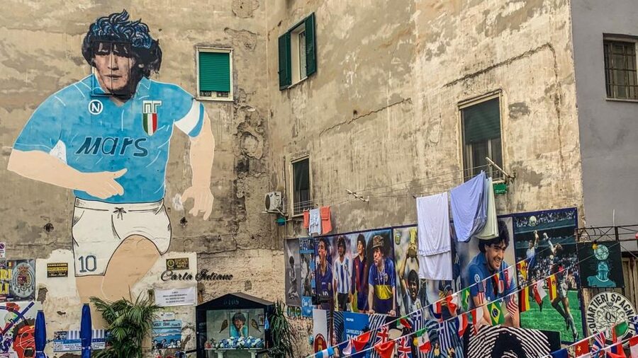 Naples: Diego Maradona Guided City Walking Tour - Galleria Umberto I and the shift into old Naples