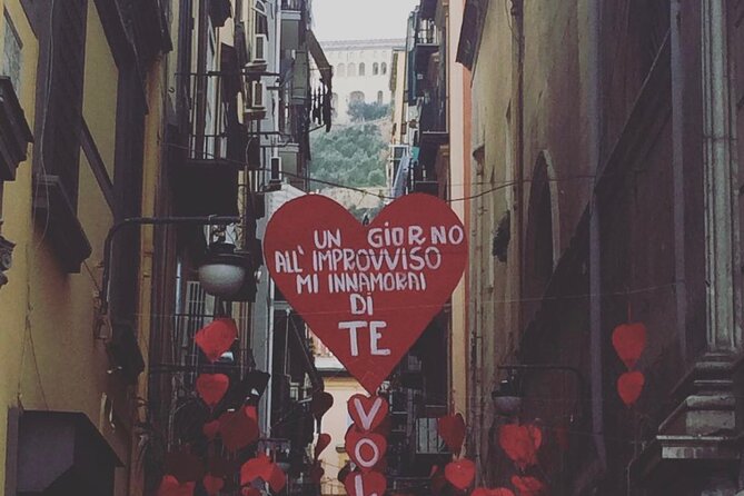 Naples Food Tour (2hrs) - Why a private group changes the experience