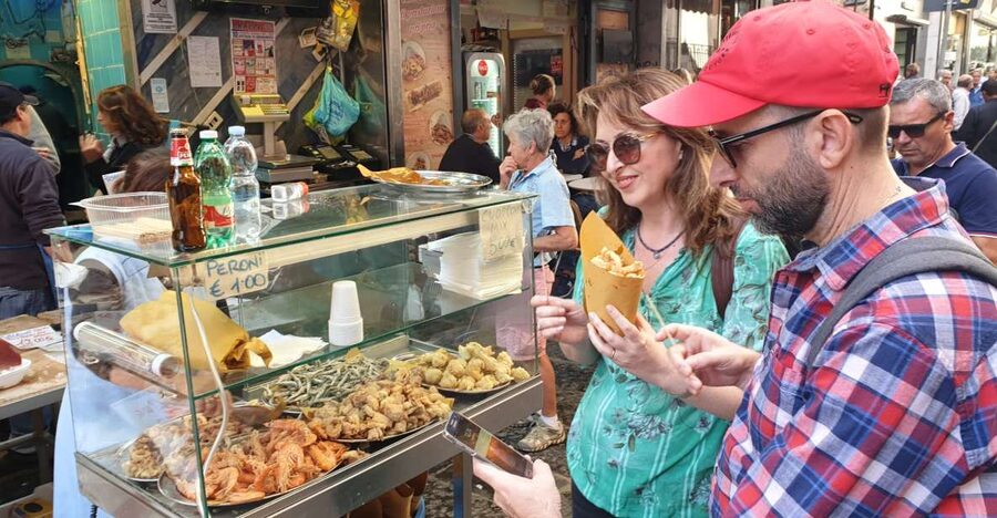 Naples: Food Tour with Davide - Key points to know before booking