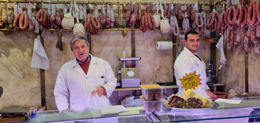Naples: Food Tour with Davide - Spaccanapoli and Naples after the Second World War