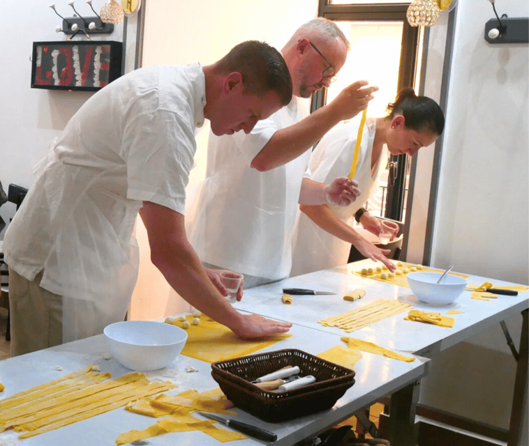 Naples: Hands-On Pasta Class Making Gnocchi & Tagliatelle - San Marzano Tomatoes and the Sauce Lesson