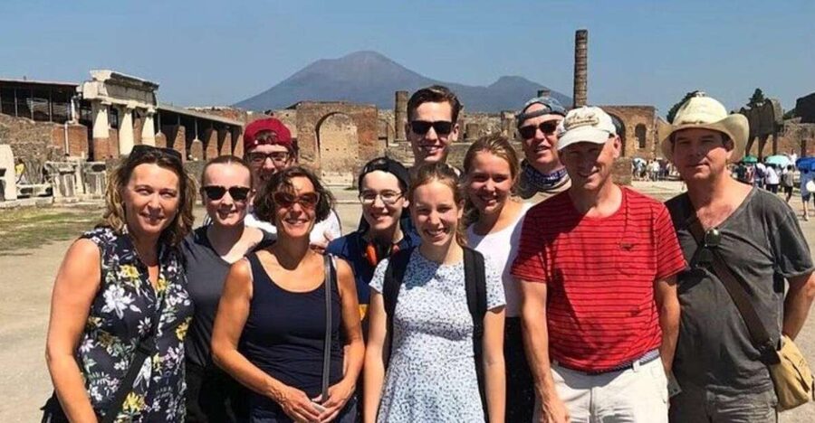 Naples : Highlights & Hidden Gems Private Walking Tour - Pignasecca Market and a taste of local life