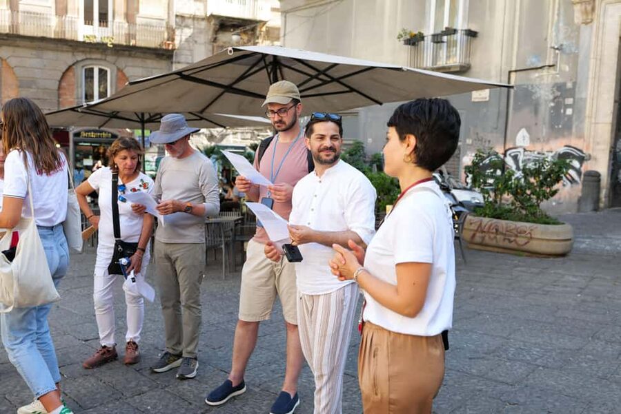 Naples: Historic Center and Sansevero Chapel Walking Tour - San Gregorio Armeno and the craft traditions of Naples