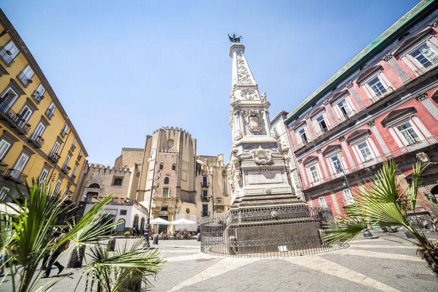Naples: Historic Center Guided Tour with Underground Ruins - Spaccanapoli, San Domenico Maggiore, and Santa Chiara