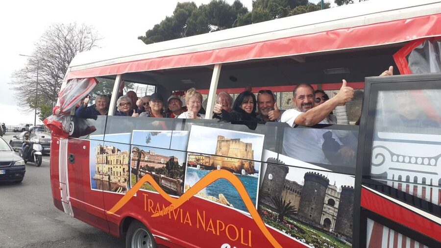 Naples: Hop-On-Hop-Off Bus Tour of Naples - Piazza Garibaldi and the eastern gateway