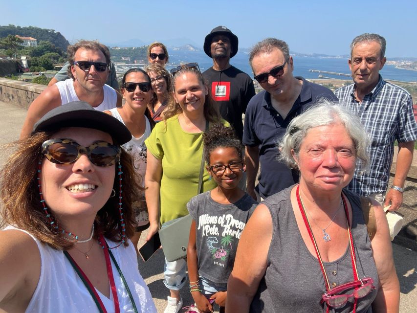 Naples: Hop-On-Hop-Off Bus Tour of Naples - Piazza del Gesù and Via Toledo