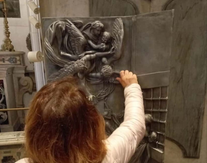 Naples: Masterpieces of Caravaggio Guided Walking Tour - Key points at a glance